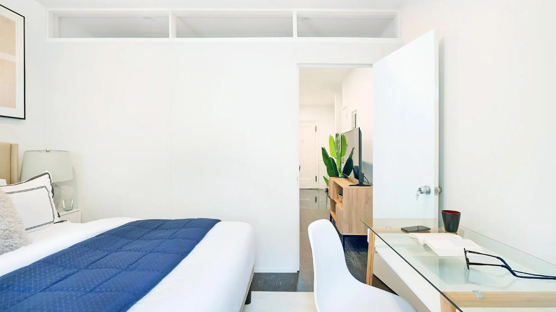 444-2C Newly Renovated 1Br In Hell'S Kitchen Apartment New York