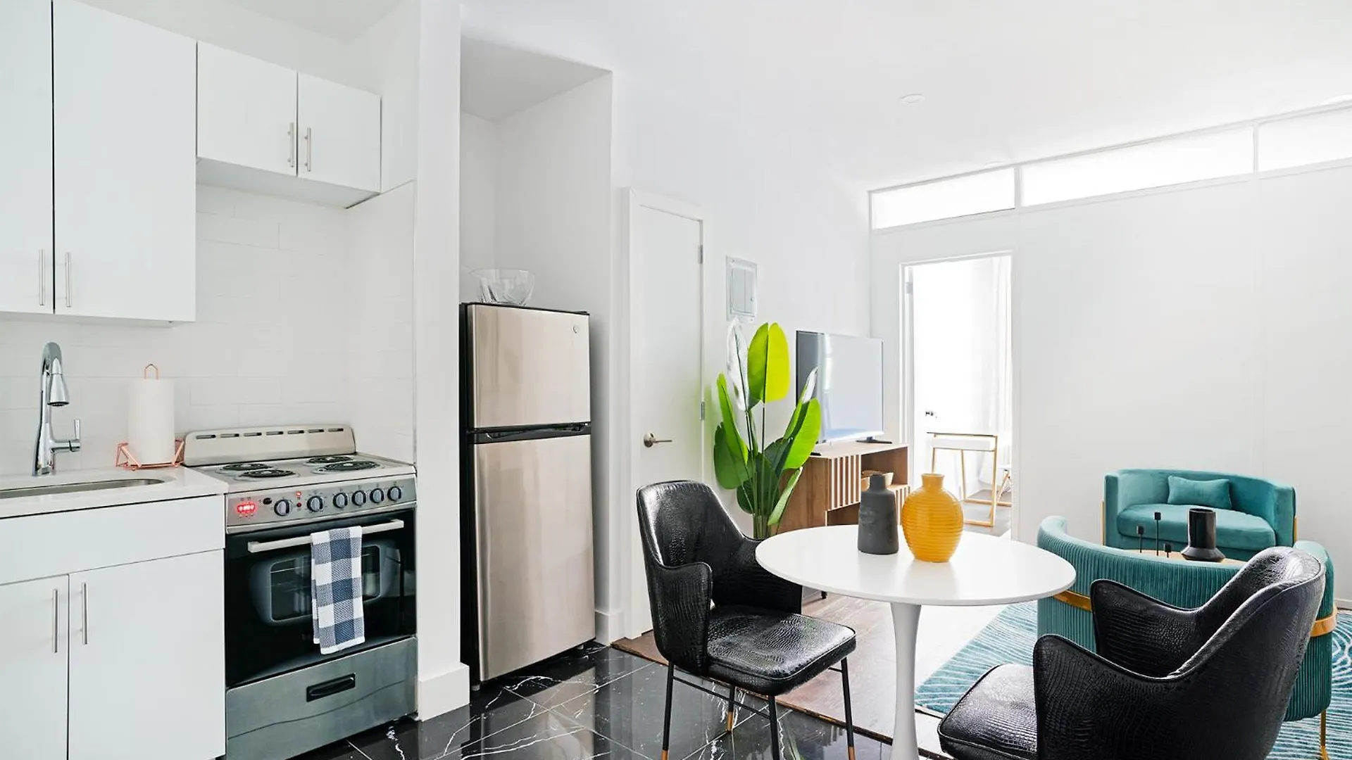 444-2C Newly Renovated 1Br In Hell'S Kitchen Apartment New York
